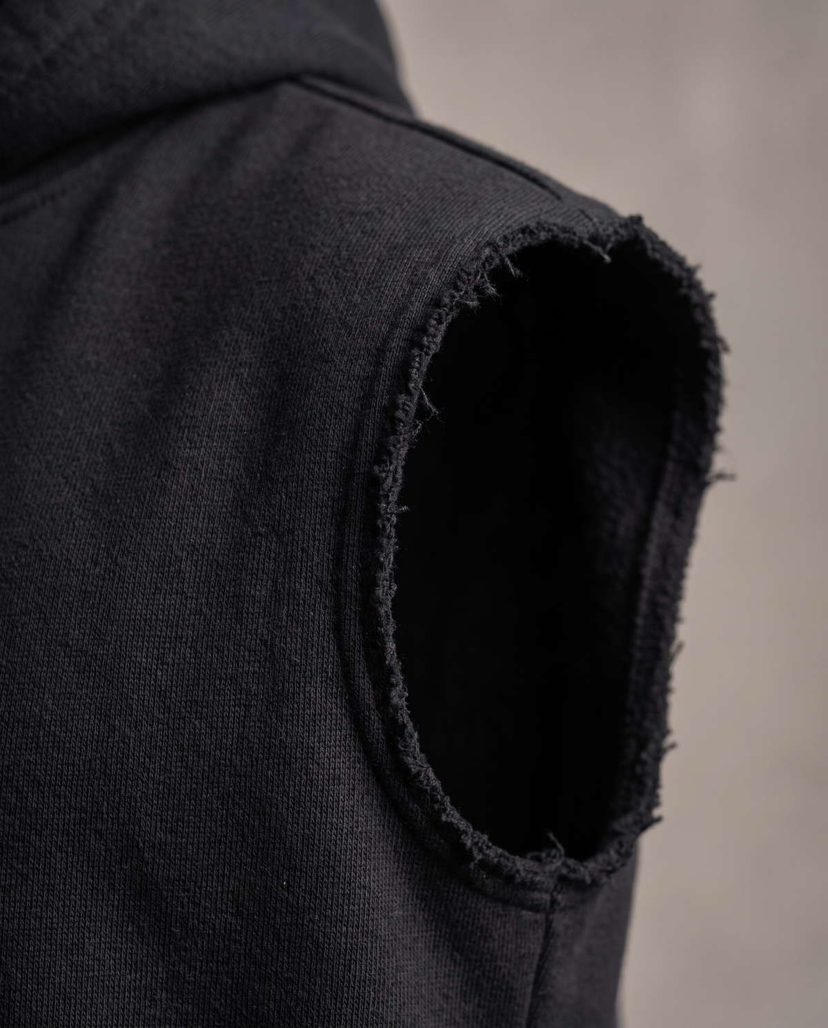 Hopper black sleeveless hoodie, fabric and construction close-up