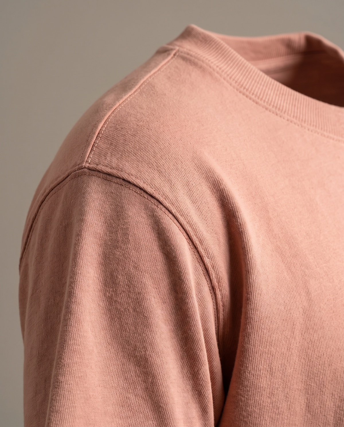 Hopper beige oversized t-shirt, fabric and construction close-up