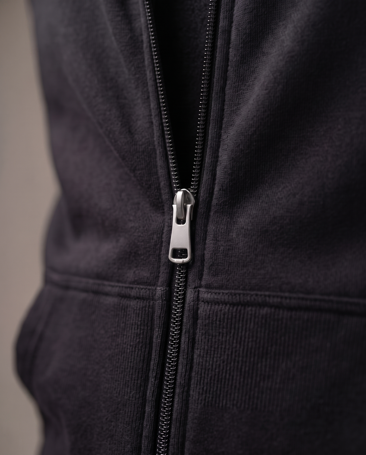 Hopper black zip hoodie, black-tooth zip with silver slider close-up